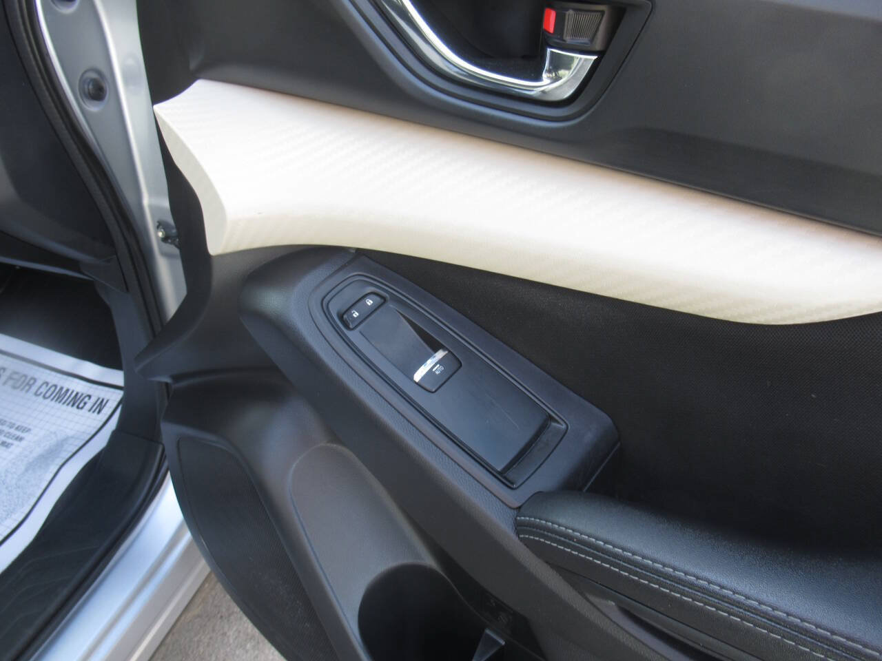 Used 2019 Subaru Ascent Premium AWD/4WD image 5
