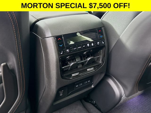 New 2026 Jeep Grand Cherokee L Summit w/ Obsidian Package AWD/4WD image 25