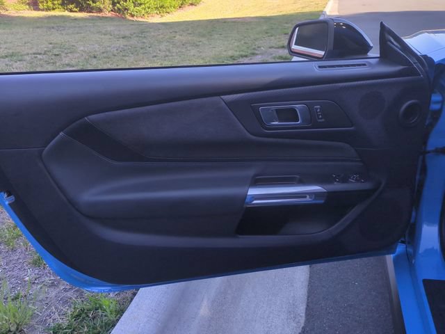 Used 2025 Ford Mustang GT RWD image 30