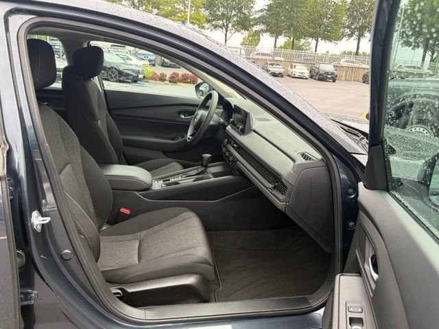 Certified 2023 Honda Accord EX image 25