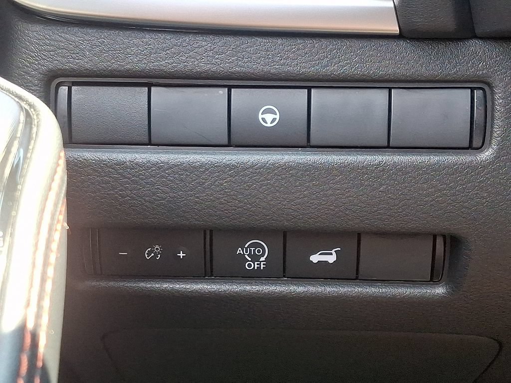 Used 2026 Nissan Rogue SV w/ Rock Creek Premium Package AWD/4WD image 24