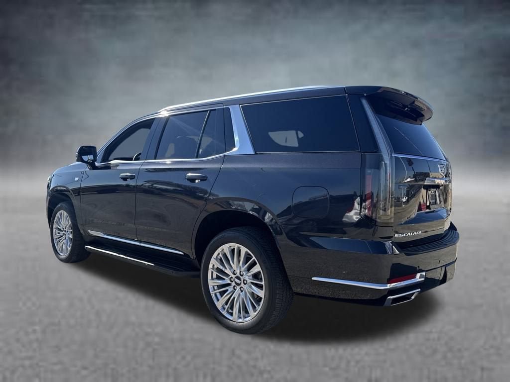 Used 2025 Cadillac Escalade Premium Luxury AWD/4WD image 6