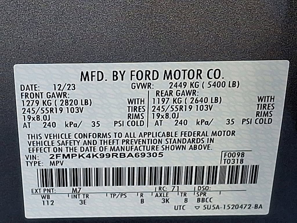 Certified 2024 Ford Edge Titanium image 26