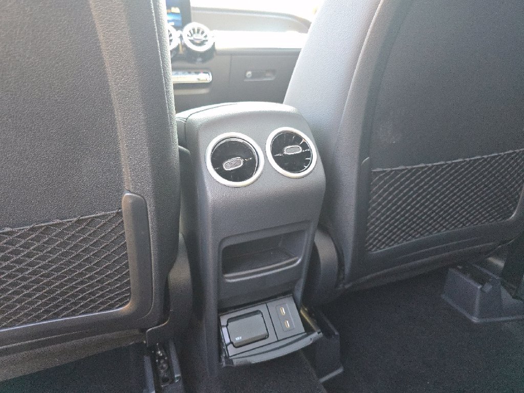 New 2026 Mercedes-Benz GLB 250 4MATIC image 26