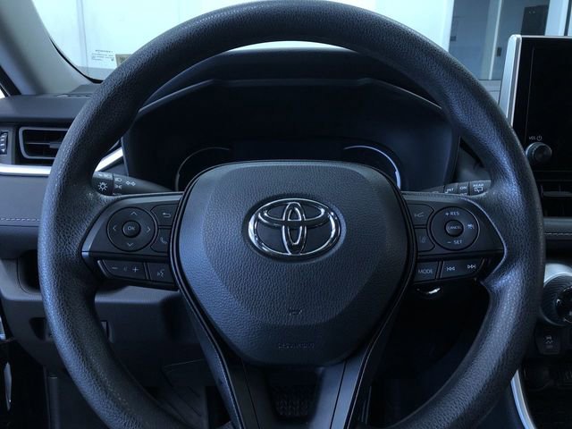Certified 2025 Toyota RAV4 XLE image 24