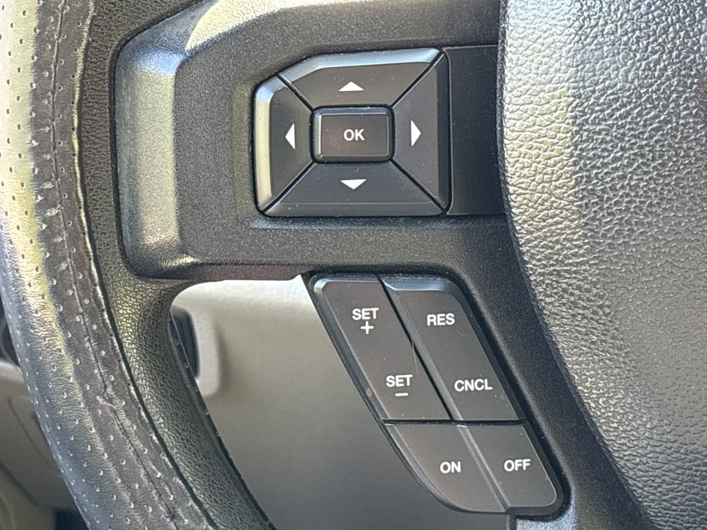 Used 2016 Ford F150 XLT AWD/4WD image 20