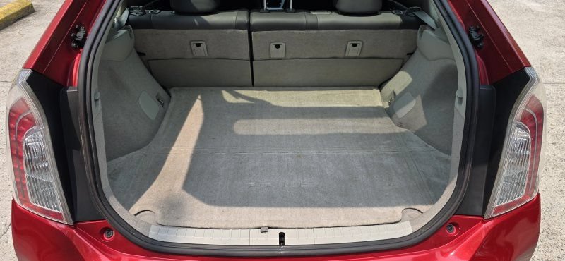Used 2013 Toyota Prius Four w/ Deluxe Solar Roof Pkg FWD image 38