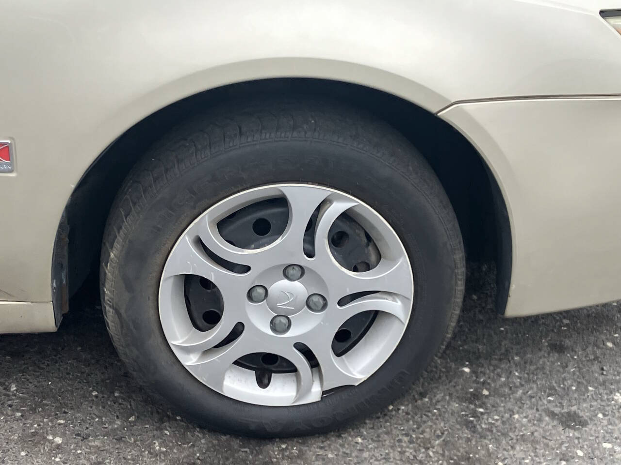Used 2004 Saturn ION Level 2 FWD image 15