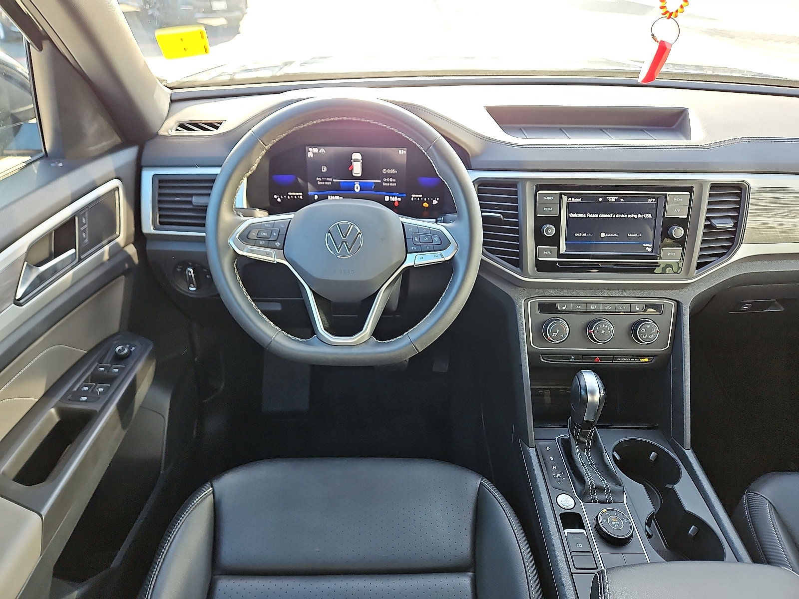 Certified 2022 Volkswagen Atlas Cross Sport SE image 7