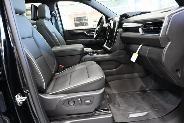 New 2026 GMC Yukon XL Elevation w/ Elevation Premium Package image 10