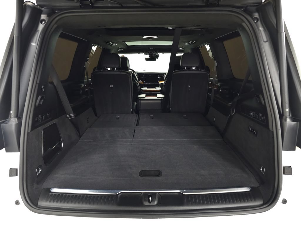 Used 2022 Jeep Grand Wagoneer Series III w/ Rear Seat Video Group 1 AWD/4WD image 8