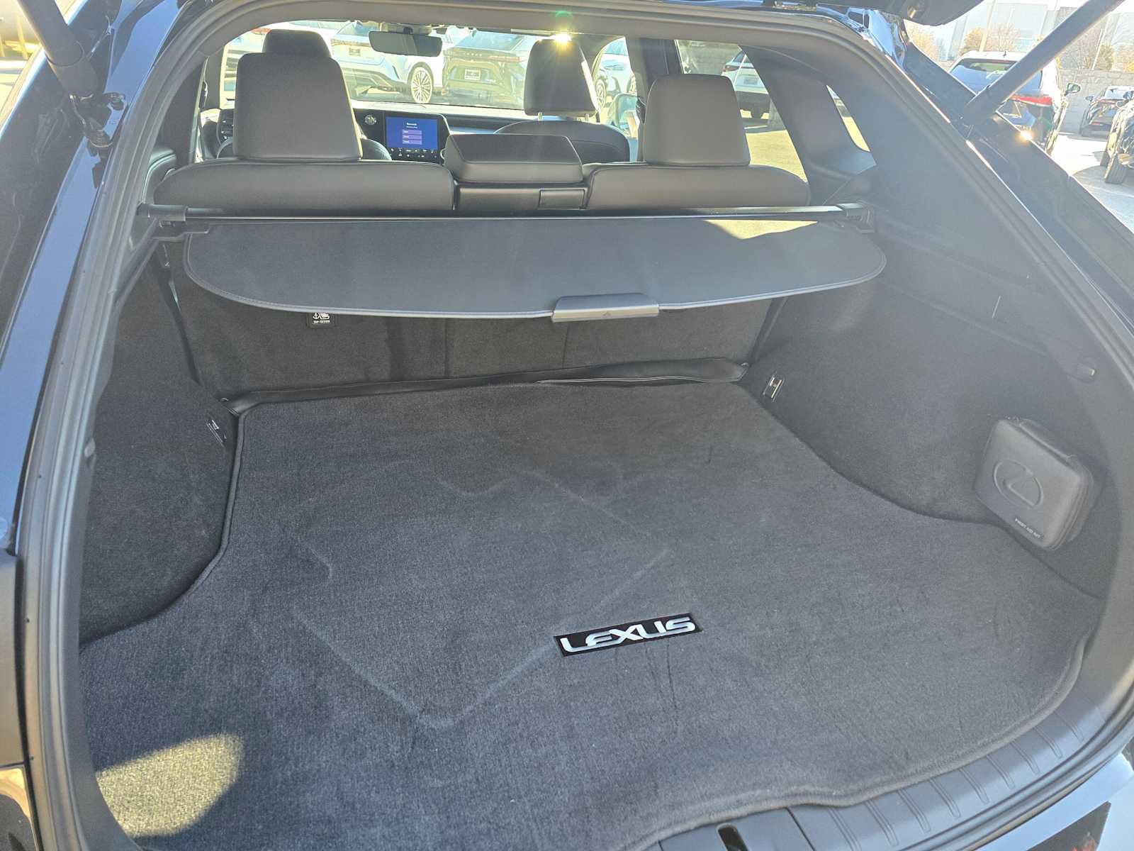 Used 2024 Lexus RX 350 FWD image 17