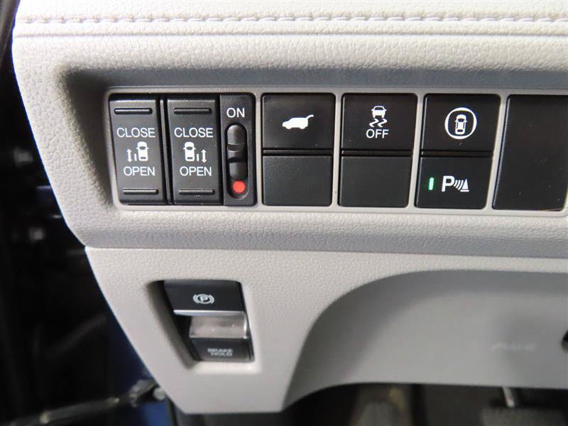 Used 2023 Honda Odyssey Touring image 19