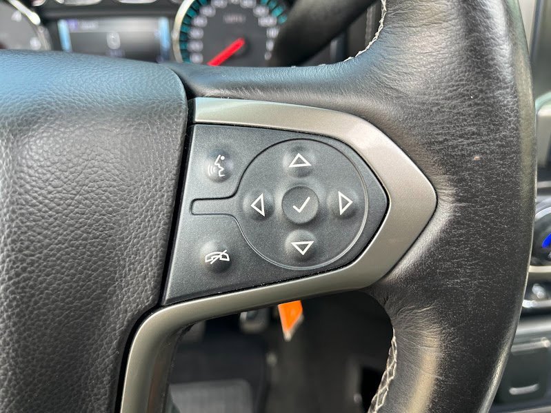 Used 2017 Chevrolet Silverado 1500 High Country image 16