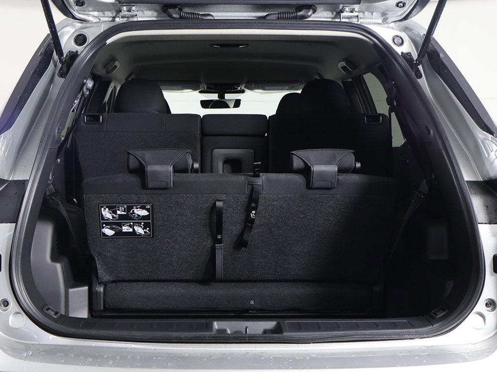 New 2026 Mitsubishi Outlander ES image 18