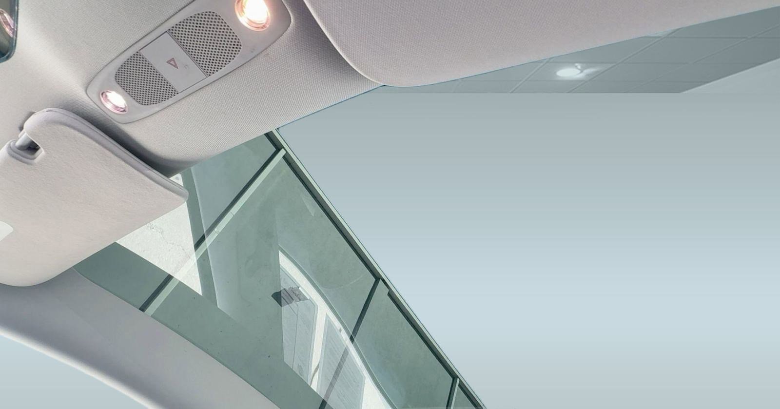 Used 2023 Tesla Model 3 Standard Range image 20