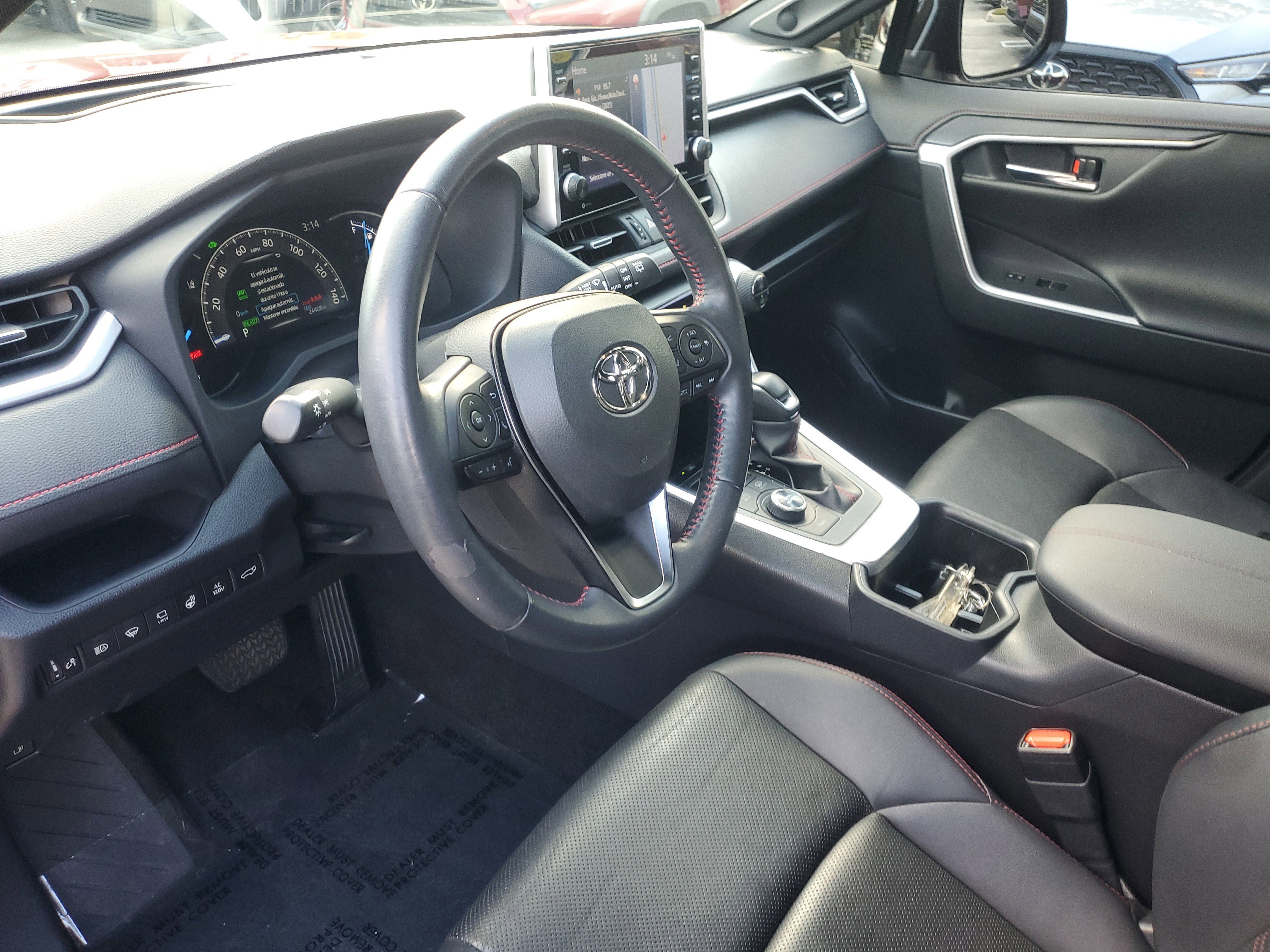 Used 2022 Toyota RAV4 XSE image 18