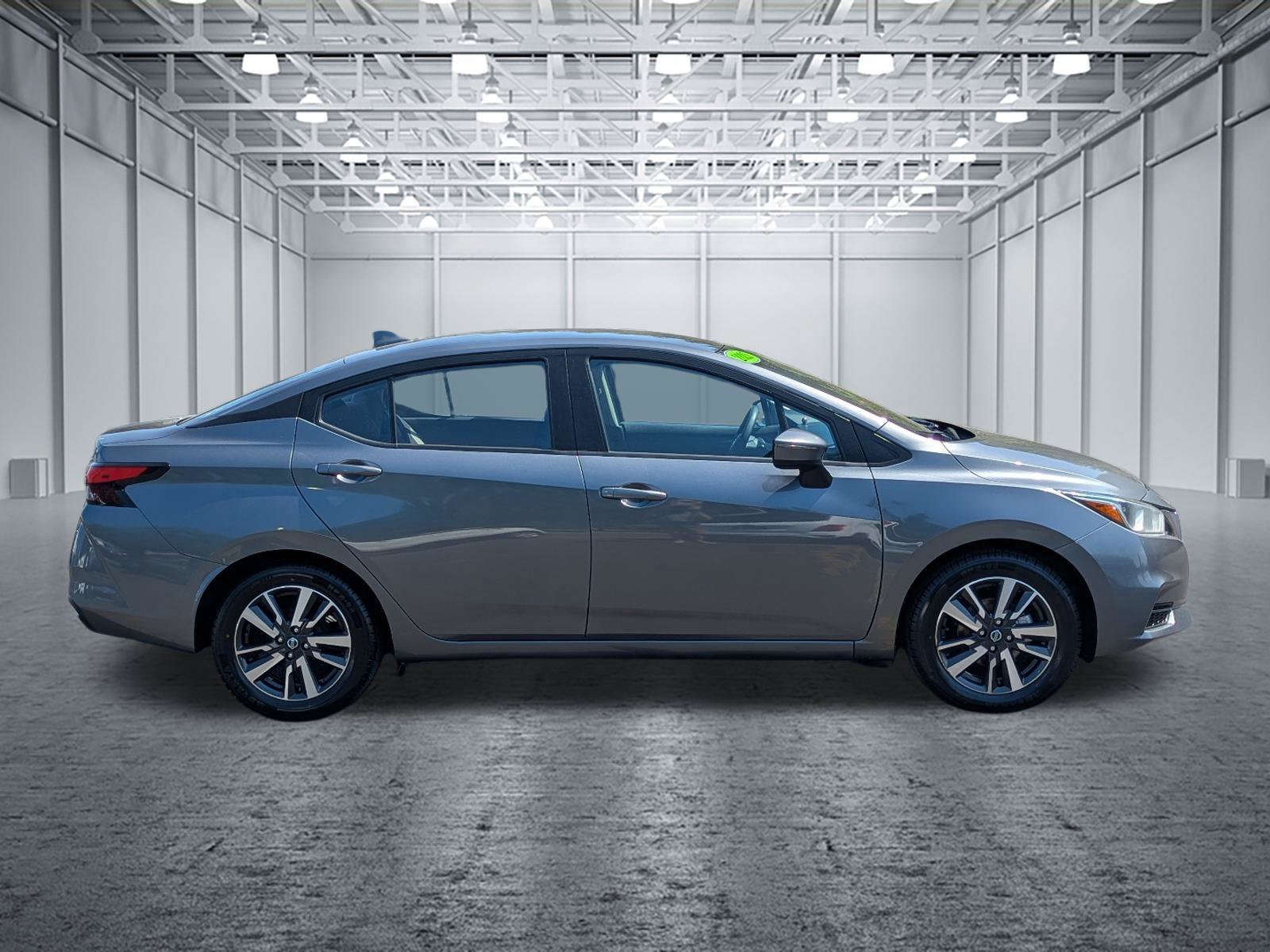 Used 2021 Nissan Versa SV FWD image 6