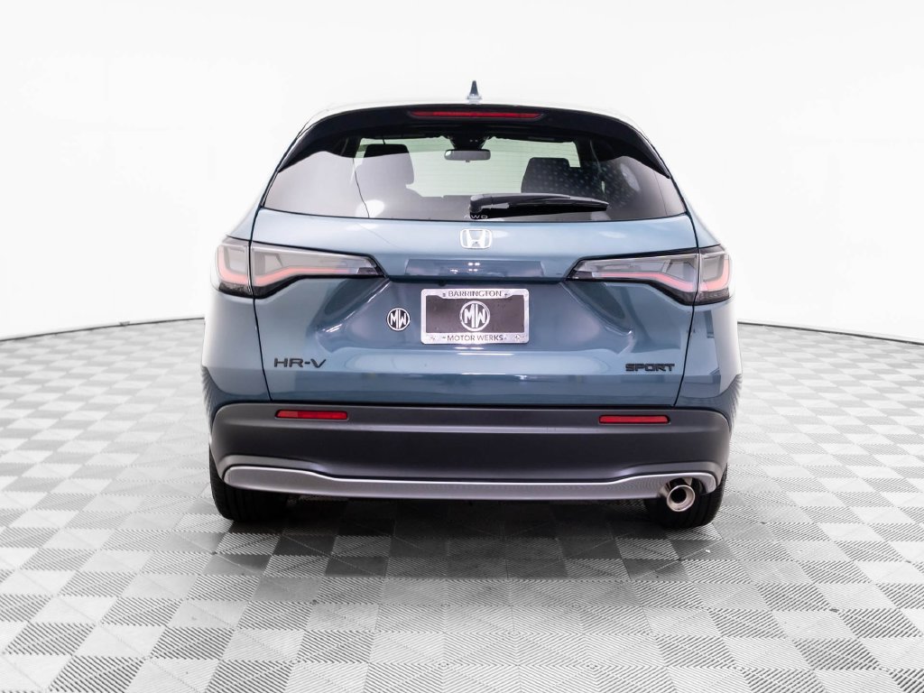 New 2027 Honda HR-V Sport image 4