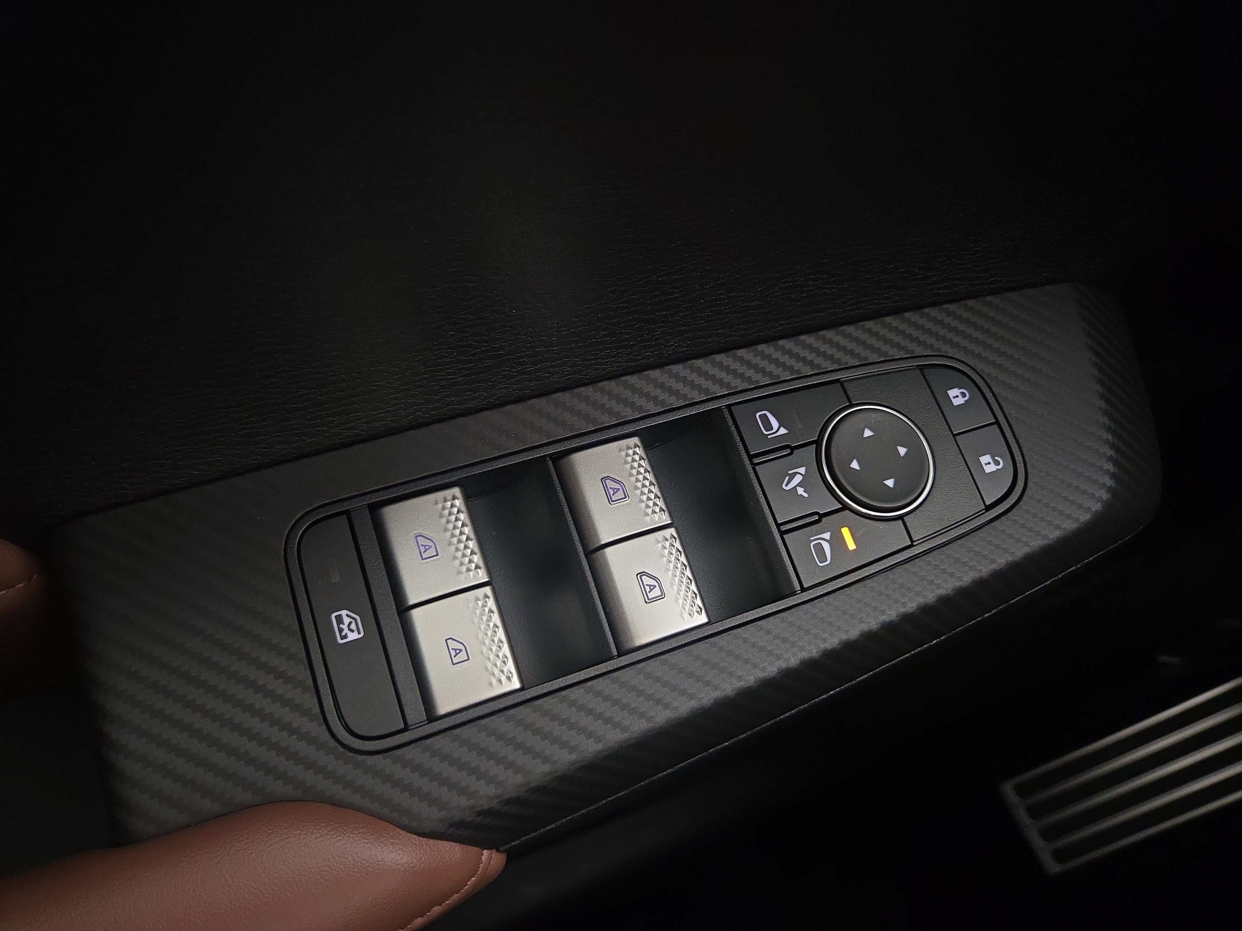 Used 2025 Mitsubishi Outlander SEL image 29