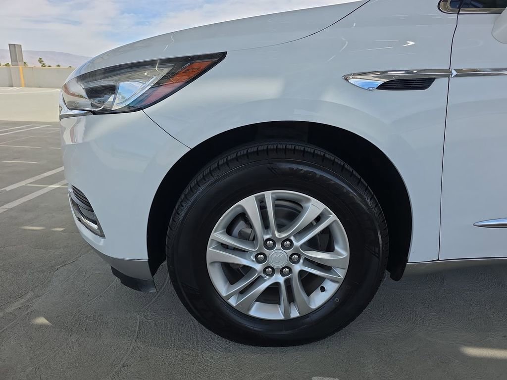 Used 2020 Buick Enclave Essence FWD image 34