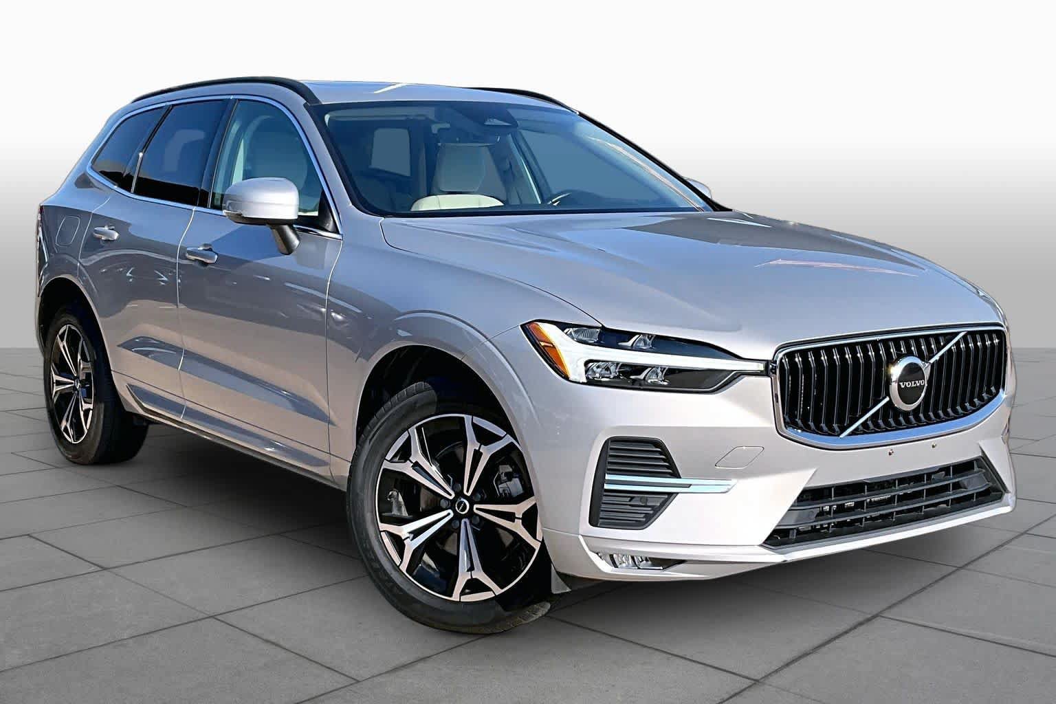 Used 2022 Volvo XC60 B5 Momentum w/ Protection Package Premier AWD/4WD image 2