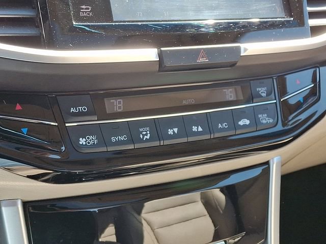 Used 2016 Honda Accord EX-L image 18