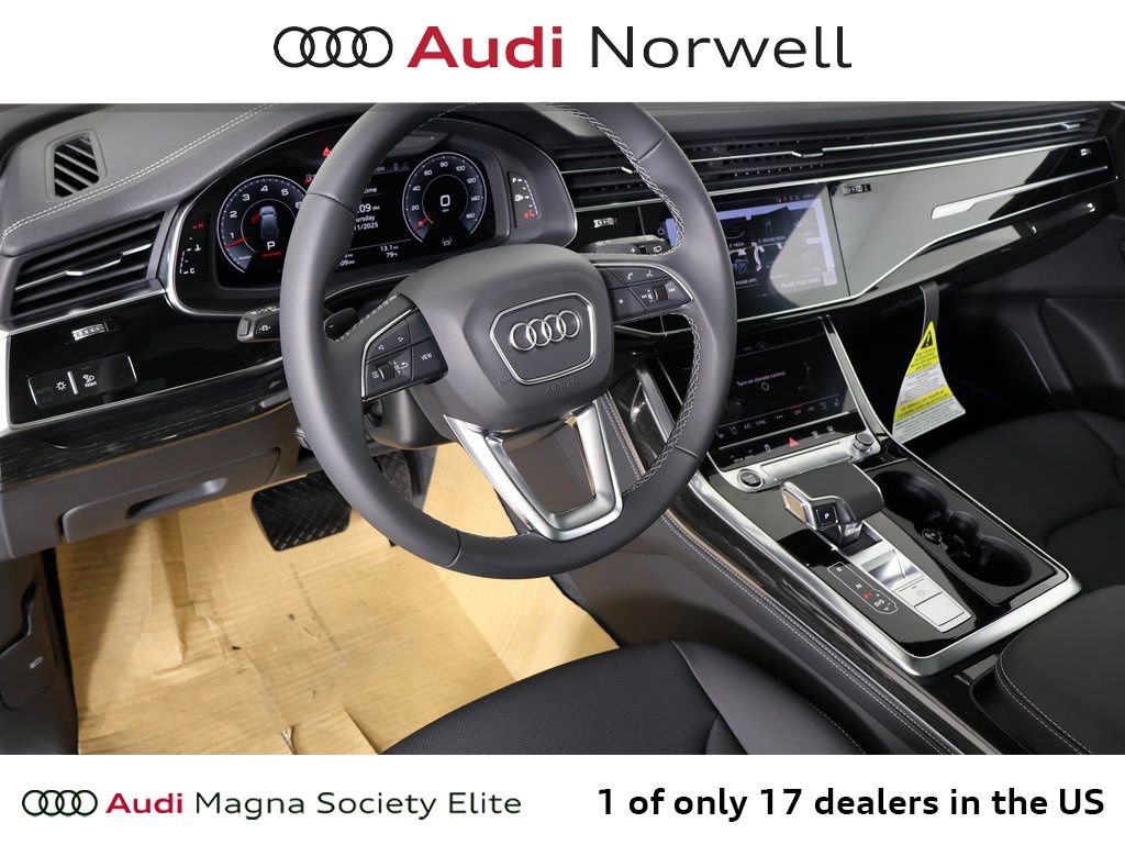 New 2025 Audi Q7 3.0T Premium Plus image 2