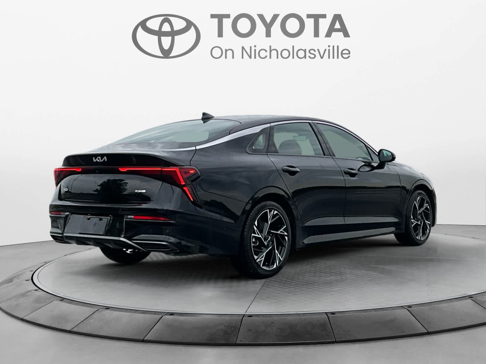 Used 2025 Kia K5 GT-Line w/ GT-Line Premium Package AWD/4WD image 5