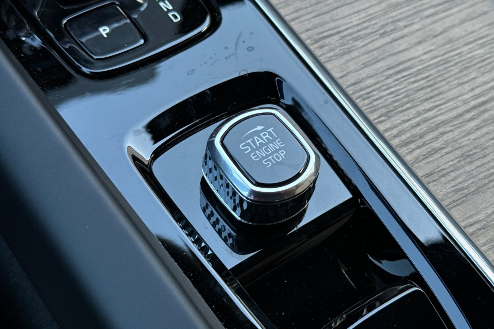 New 2026 Volvo XC60 B5 Plus w/ Protection Package Premier image 19