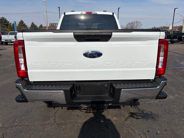 Used 2024 Ford F350 XLT w/ Snow Plow Prep Package image 7