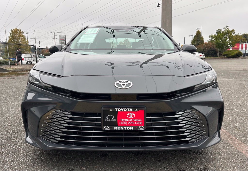Certified 2025 Toyota Camry XLE FWD image 2