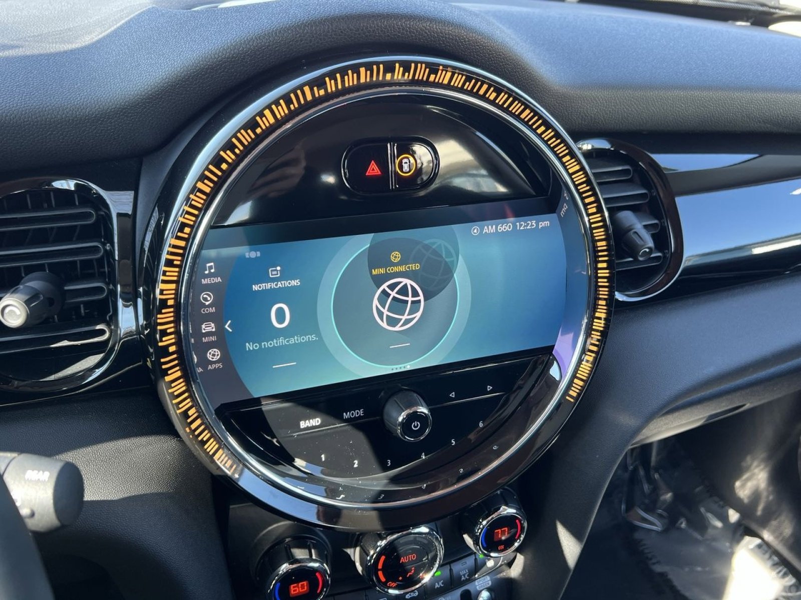 Used 2022 MINI Cooper S image 17