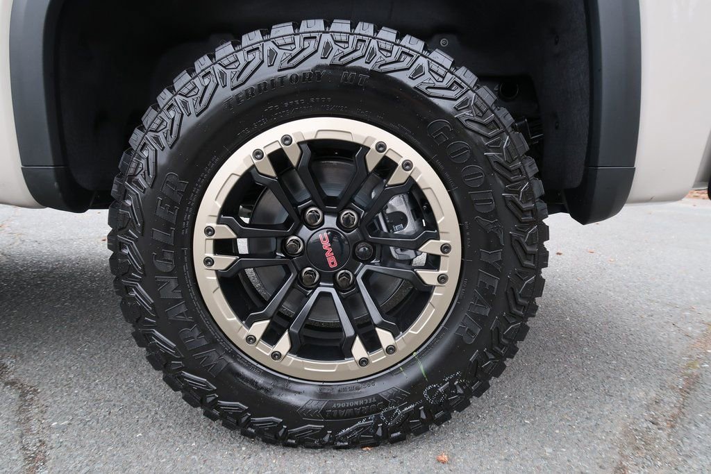 New 2026 GMC Sierra 1500 AT4X image 23