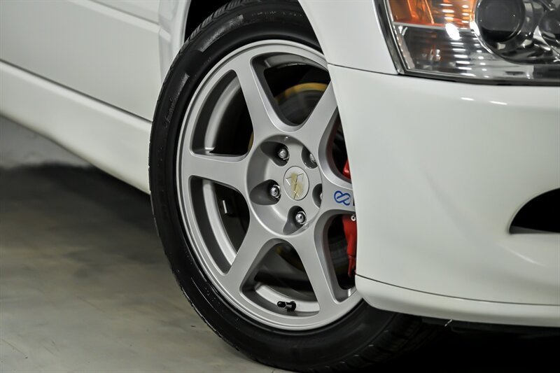 Used 2003 Mitsubishi Lancer Evolution AWD/4WD image 3