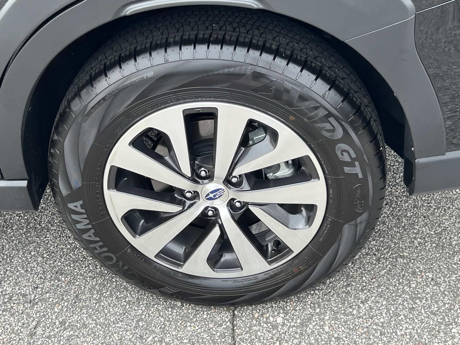 Certified 2025 Subaru Outback Premium w/ Popular Package #1A image 19