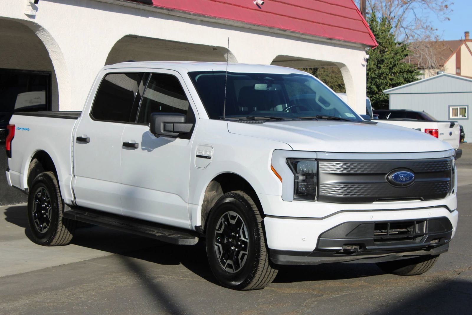 Used 2023 Ford F150 Lightning XLT image 2