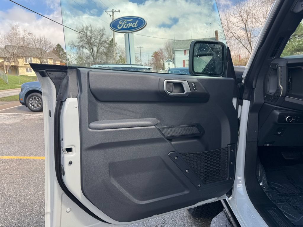 New 2026 Ford Bronco Badlands AWD/4WD image 15