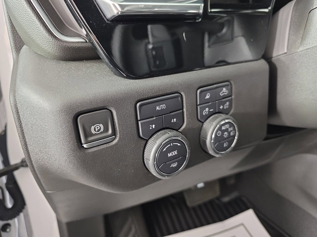 Used 2025 Chevrolet Silverado 1500 LTZ w/ LTZ Convenience Package II image 15