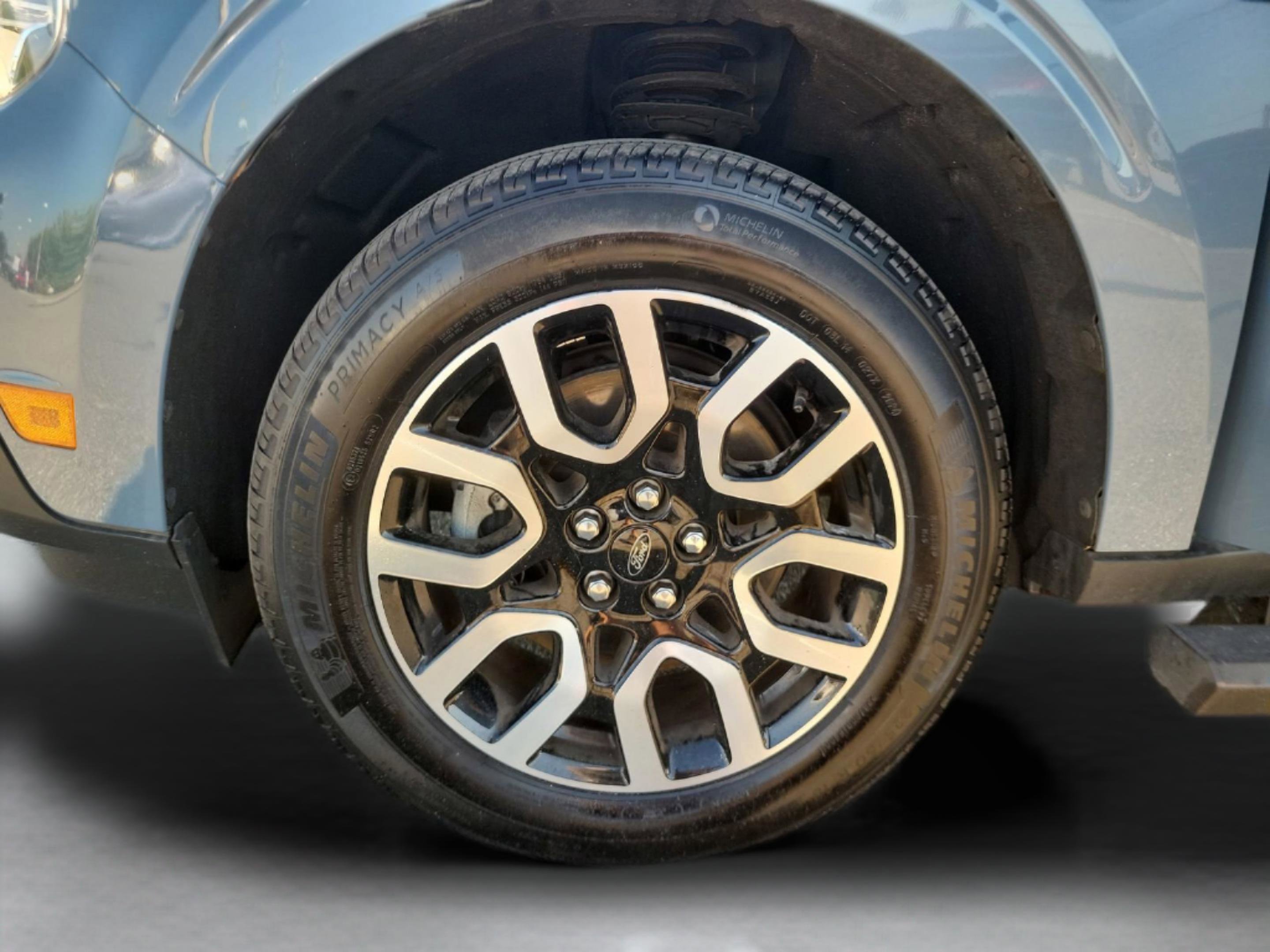 Used 2024 Ford Maverick Lariat w/ 4K Tow Package image 33