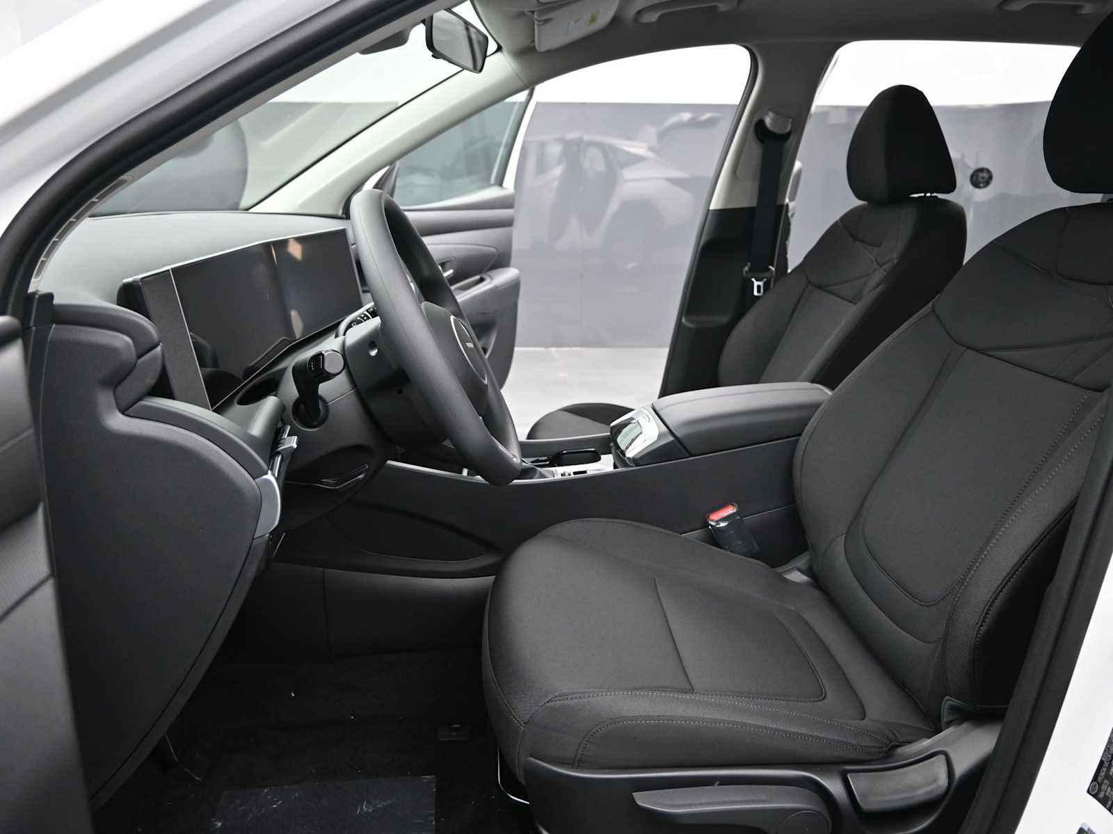 New 2026 Hyundai Tucson SE image 15