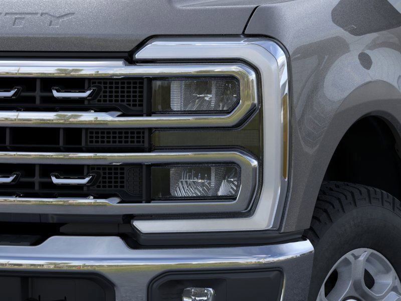 New 2026 Ford F350 XLT w/ XLT Premium Package AWD/4WD image 18