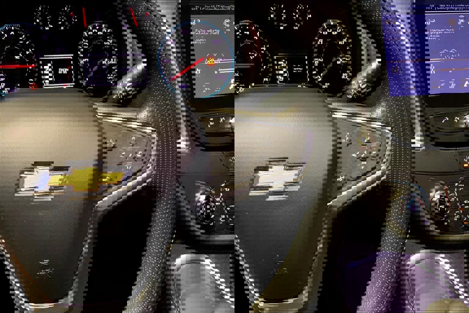 Used 2022 Chevrolet Malibu LT image 25