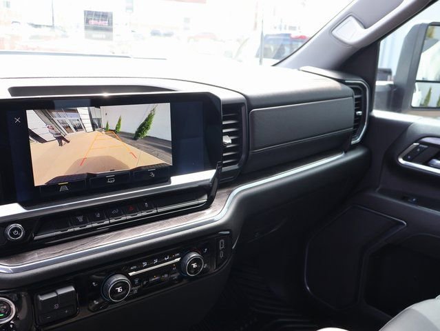 Certified 2024 Chevrolet Silverado 2500 LTZ image 38