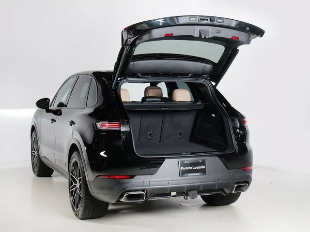 New 2026 Porsche Cayenne AWD/4WD image 31