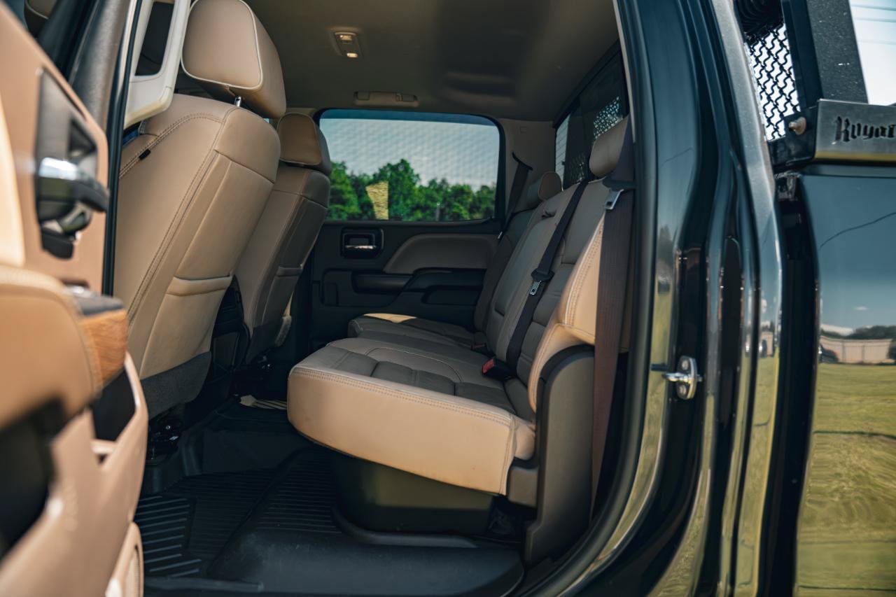 Used 2019 GMC Sierra 2500 Denali w/ Duramax Plus Package AWD/4WD image 32