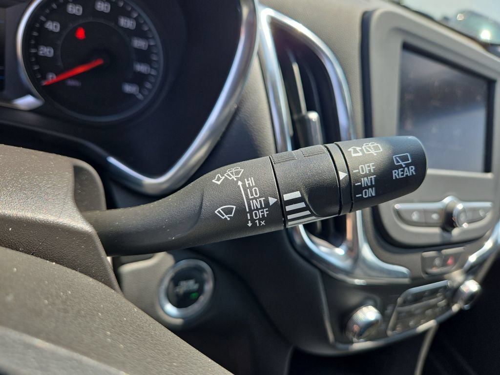 Used 2024 Chevrolet Equinox LT FWD image 41