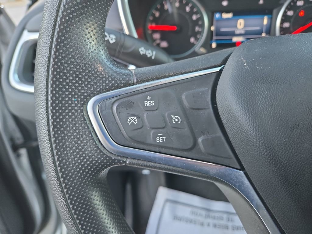 Used 2019 Chevrolet Equinox LT w/ LPO, Floor Liner Package image 17