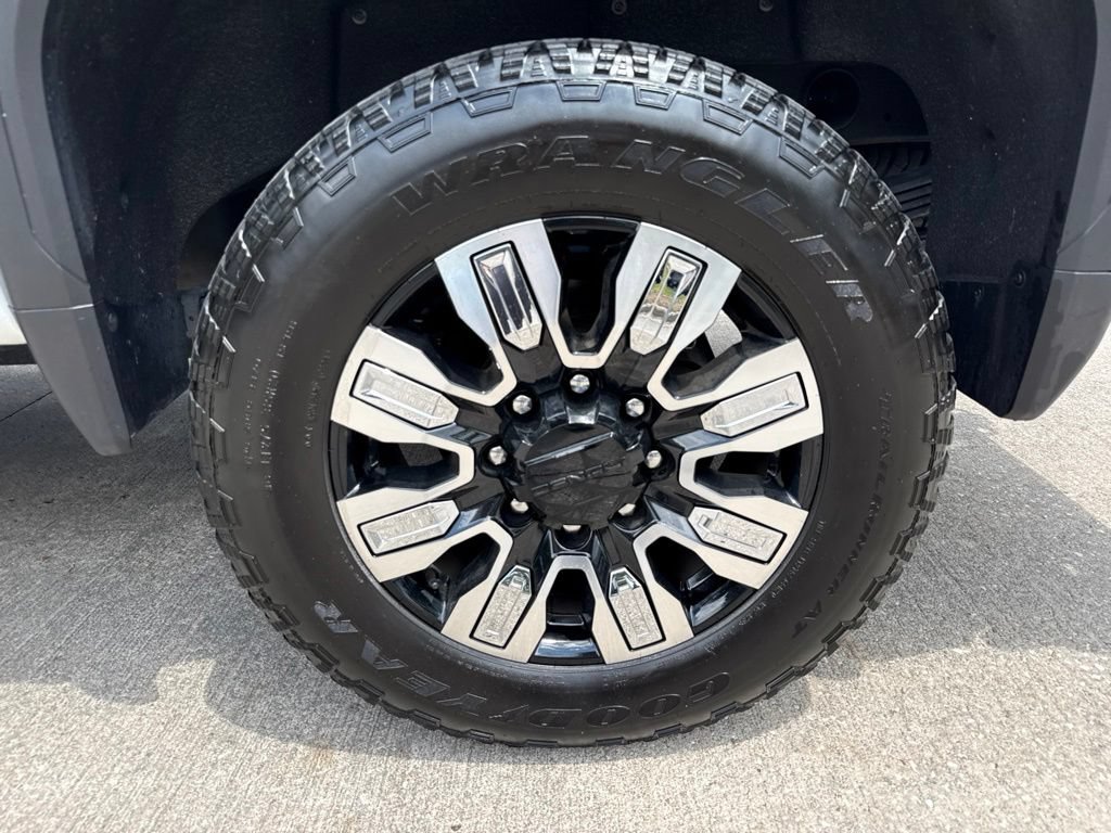 Used 2024 GMC Sierra 2500 Denali AWD/4WD image 52