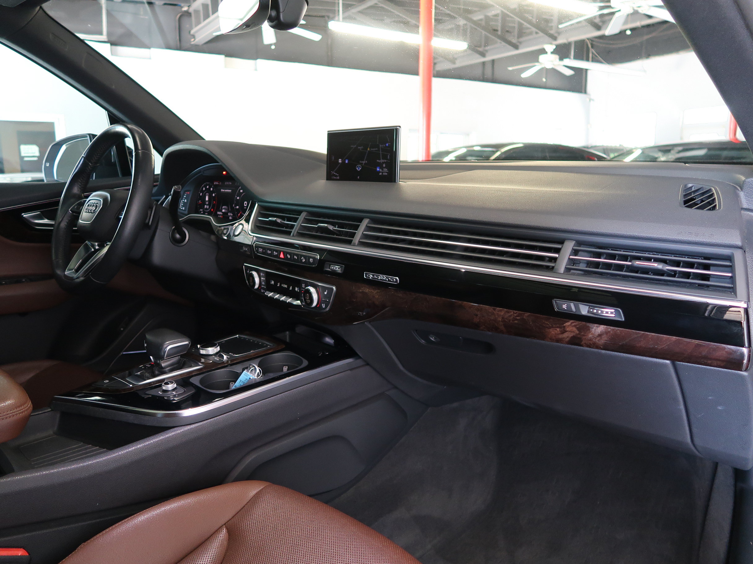 Used 2019 Audi Q7 3.0T Prestige AWD/4WD image 30